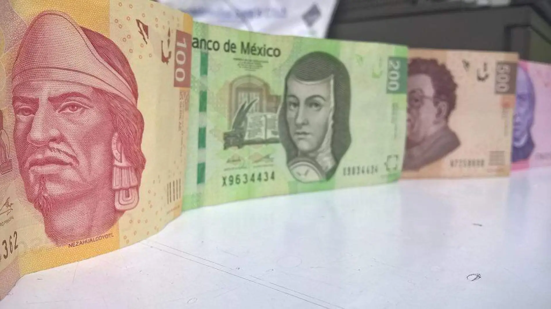 dinero peso mexicano billetes